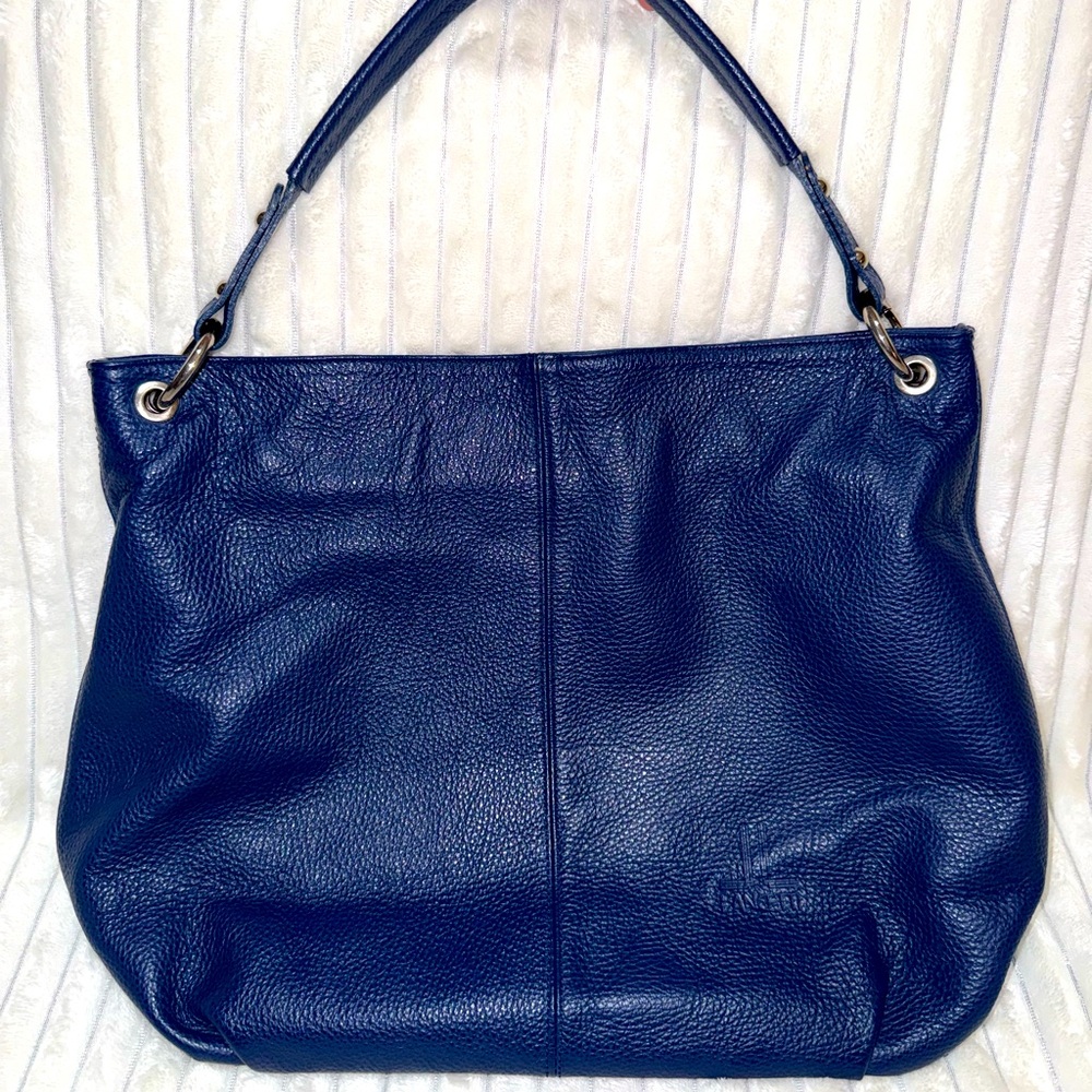 Letisse genuine leather shoulder purse. Royal blue in color.